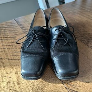 Vintage Ferragamo Shoes lace up loafer black
